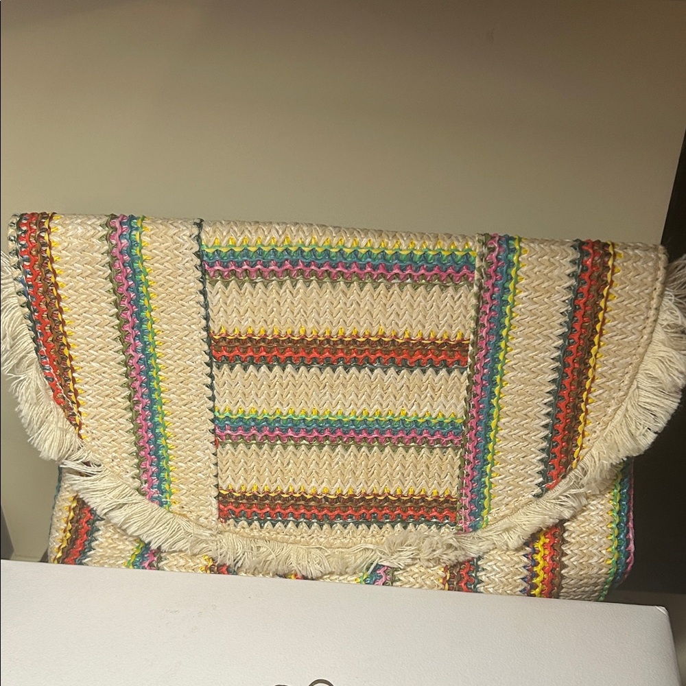 Multicolor Woven Fringe Clutch..send offers pls!! - Picture 4 of 4